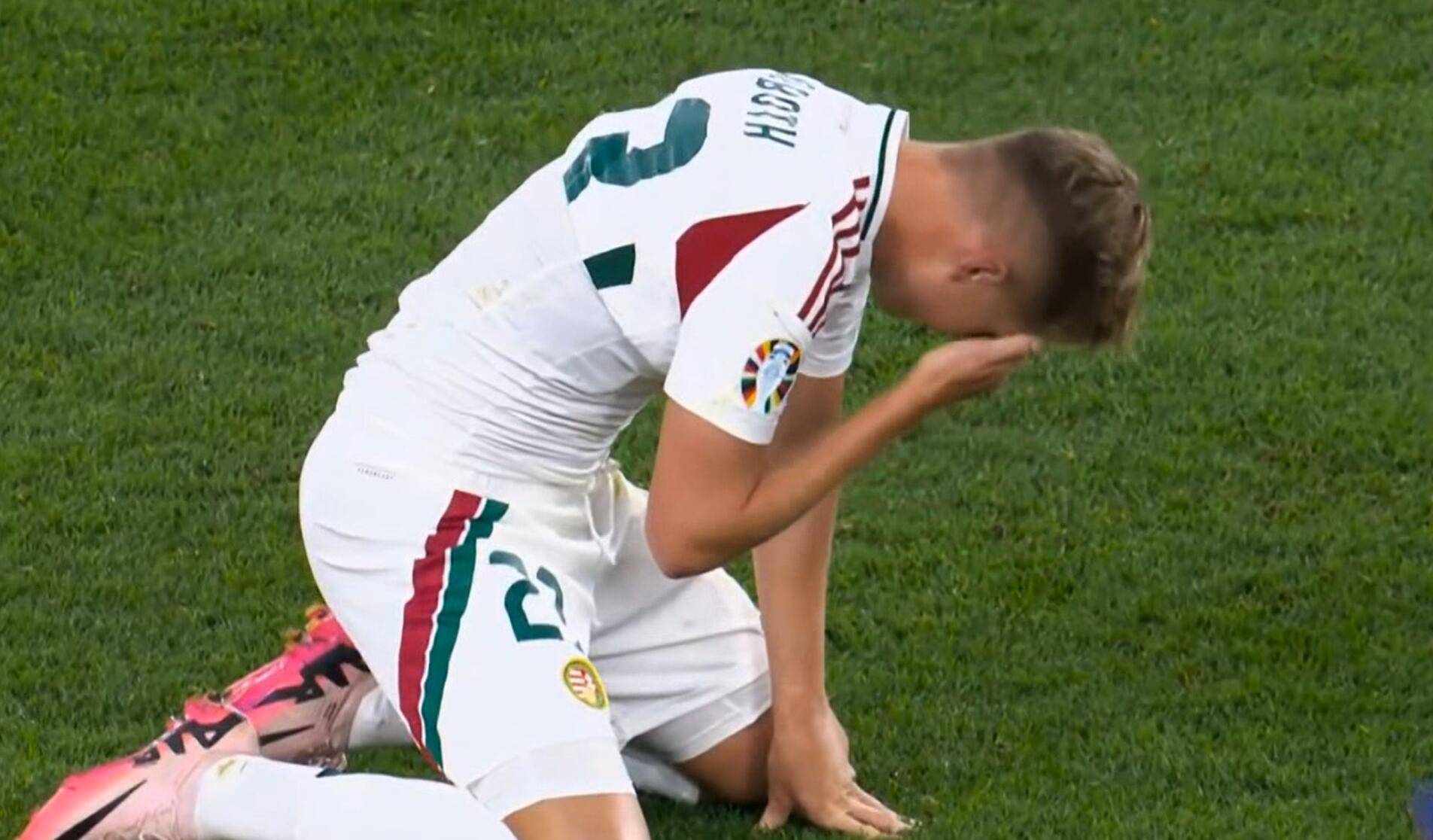 爱游戏网页版-足球比赛在全球范围内引起轰动