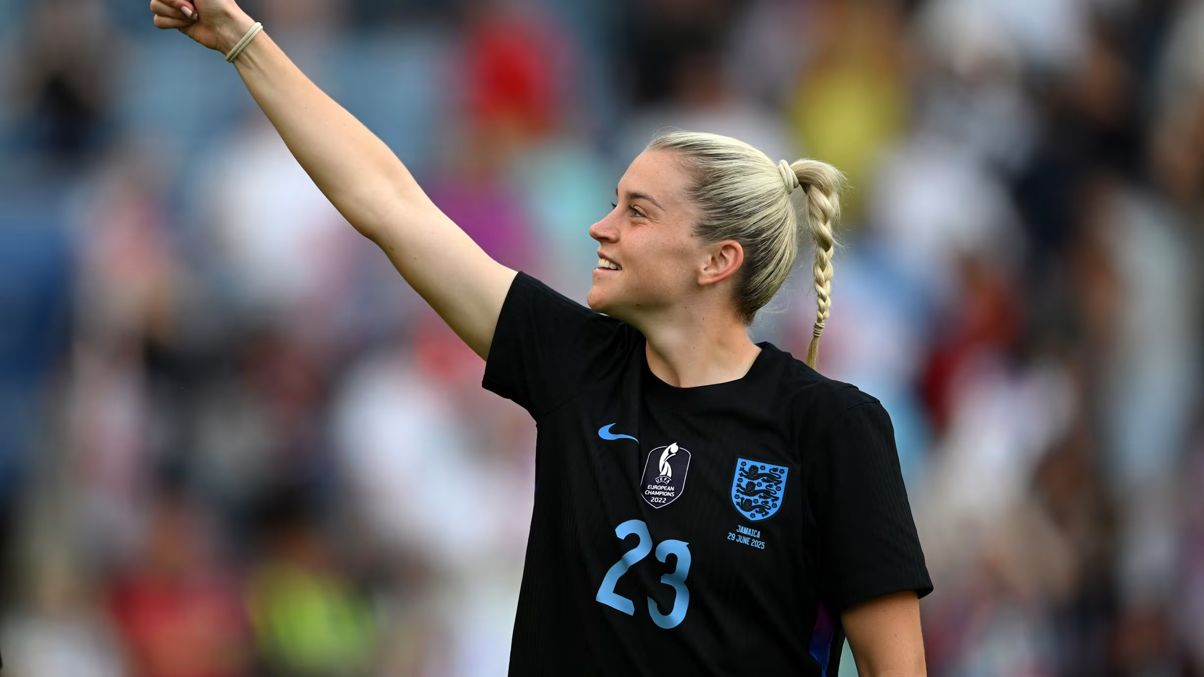 英格兰足球队在热身赛中再次获胜