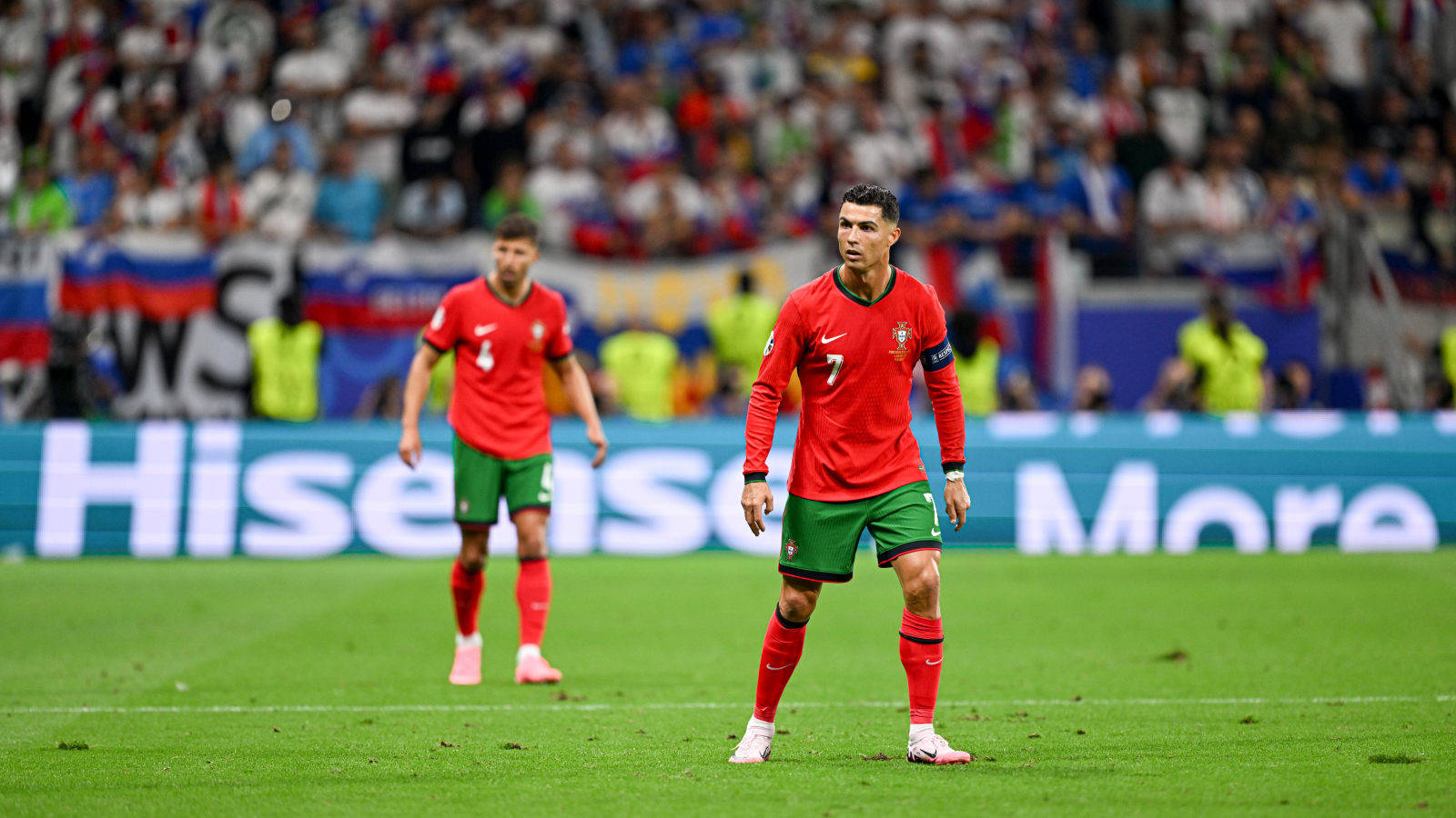 葡萄牙惊险绝平，保住晋级希望的简单介绍