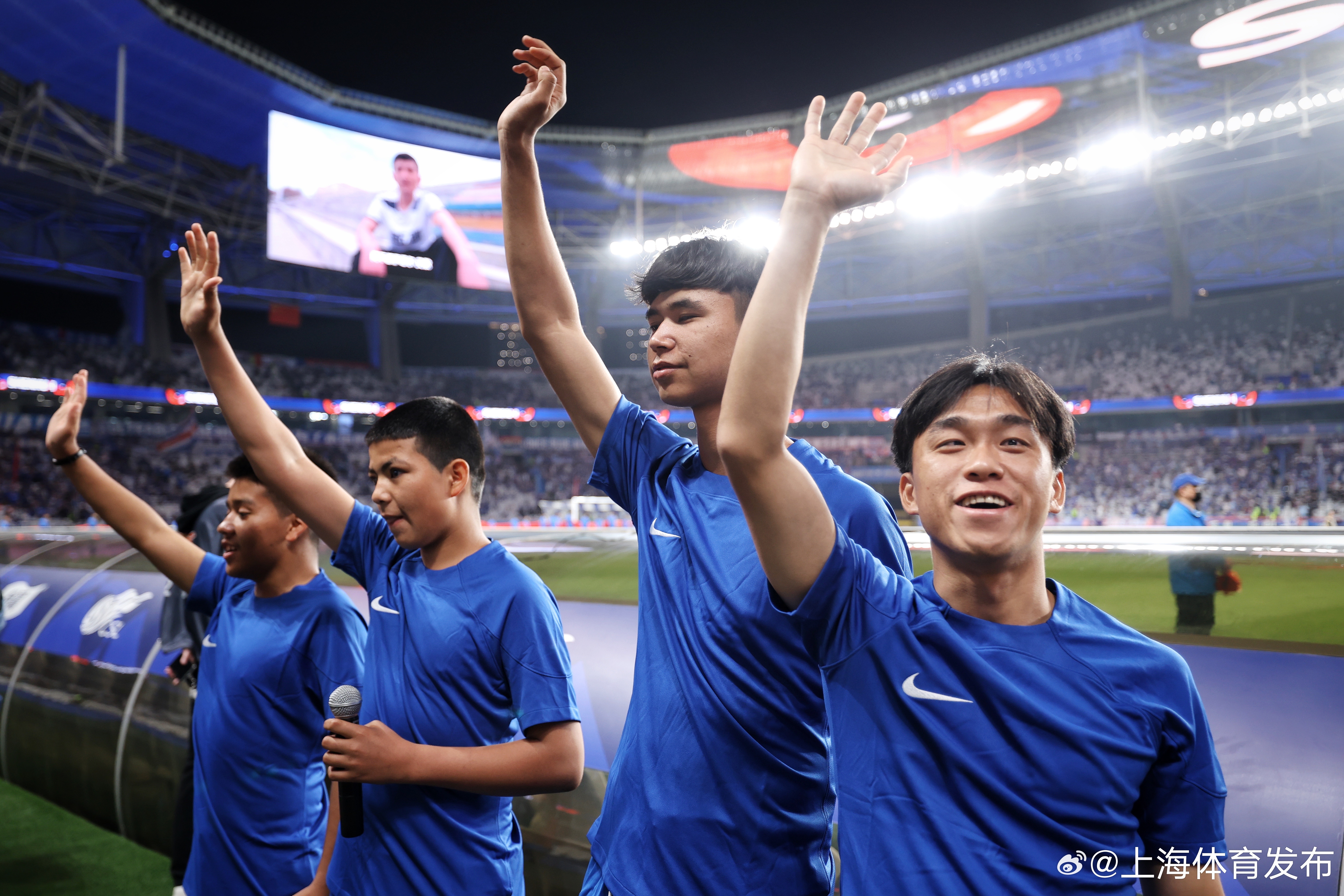 爱游戏-包含上海申花客场挑战河北华夏，实力差距引人注目的词条