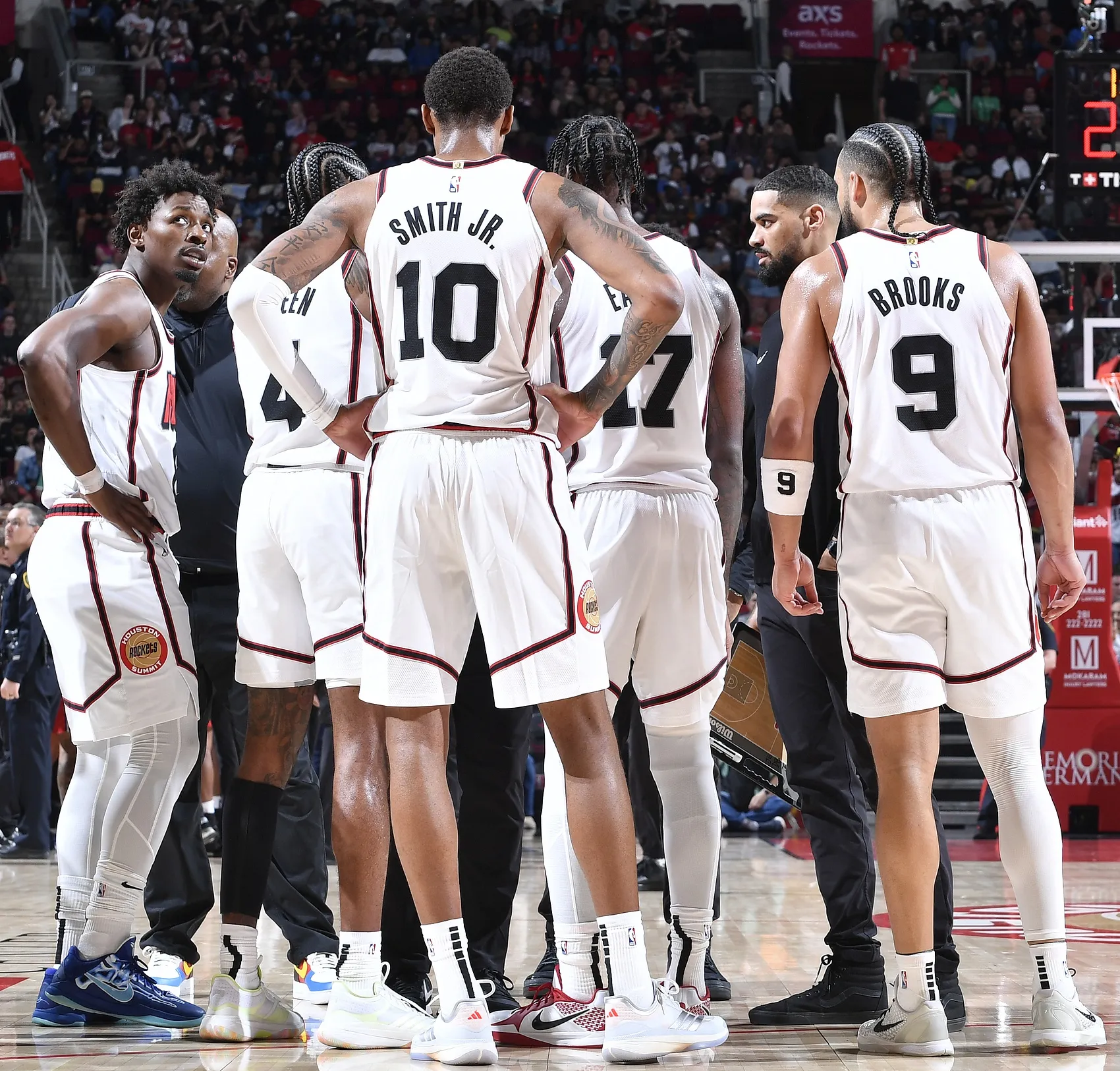 爱游戏中国官网-快船力克灰熊，拿下系列赛关键胜利的简单介绍