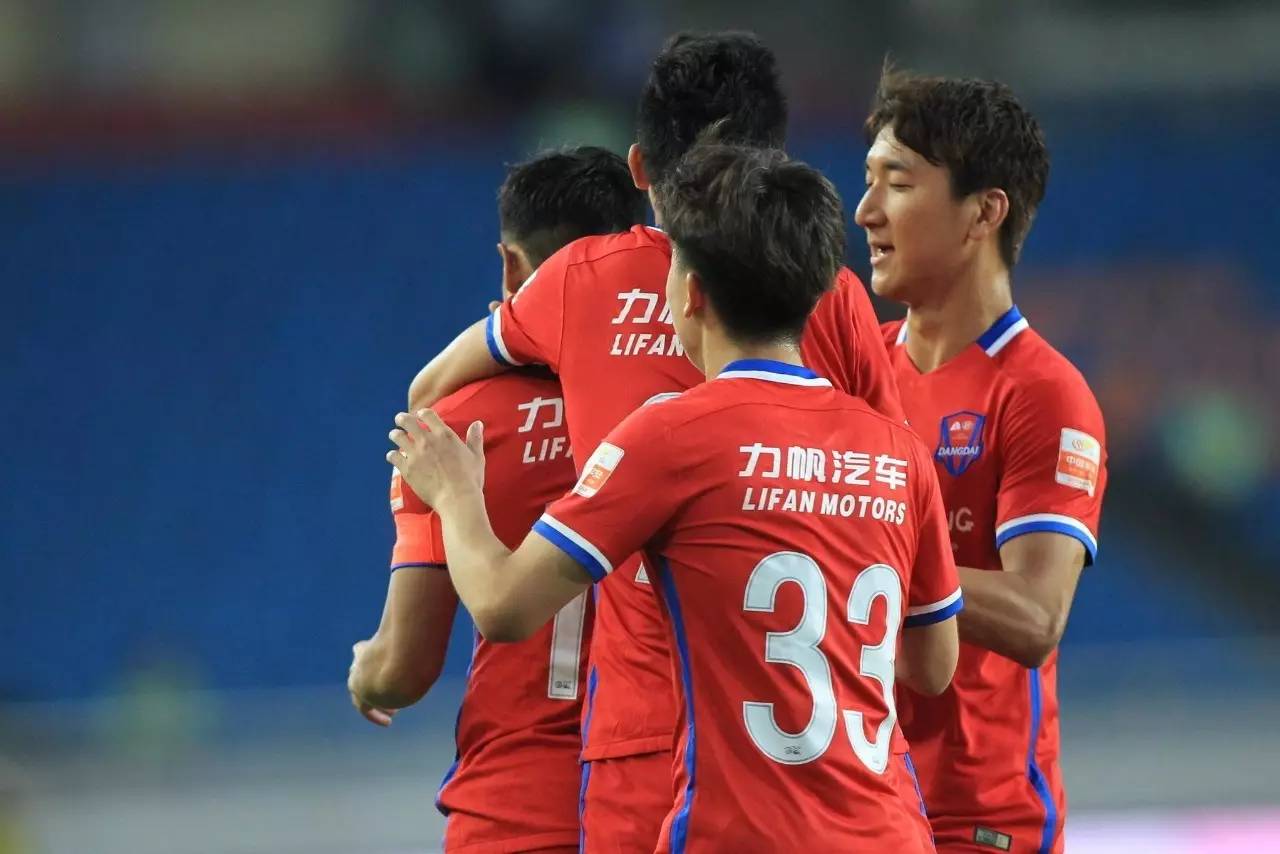 江苏舜天爆冷战胜重庆力帆，取得胜利的简单介绍